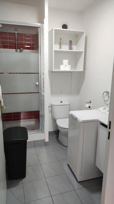 Апартаменти Studio - 1 Min Rer - 10Min Disney & 30 Min Paris - Free Parking & Wifi Бюссі-Сен-Жорж Екстер'єр фото